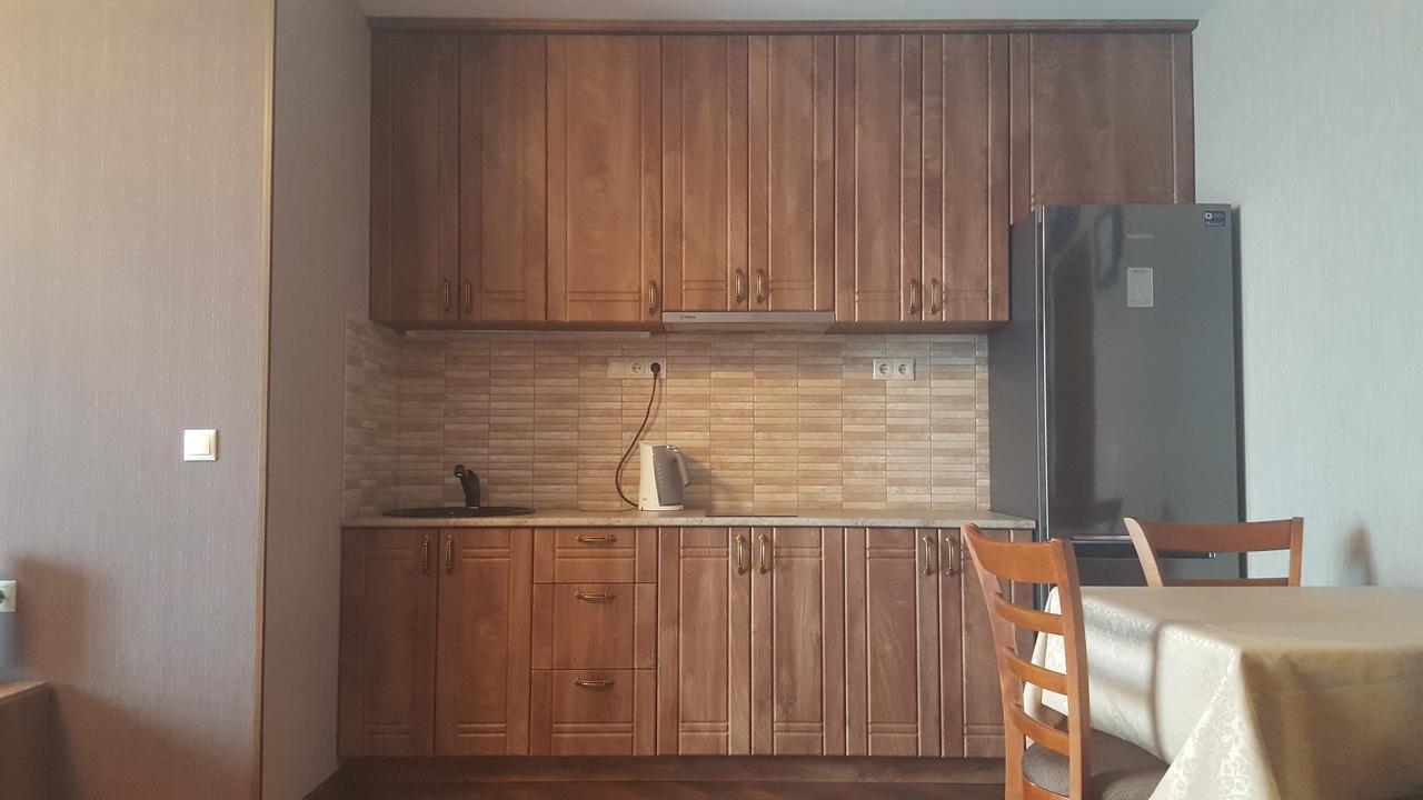 Mimino Apartment Deluxe First Line Батуми Екстериор снимка